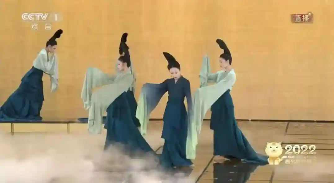 梦中的“千里江山”，舞台上的一抹青绿