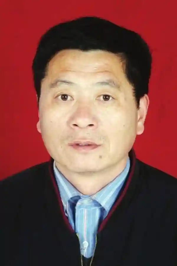 用劳动书写出彩中原——河南省劳动模范与先进工作者风采展